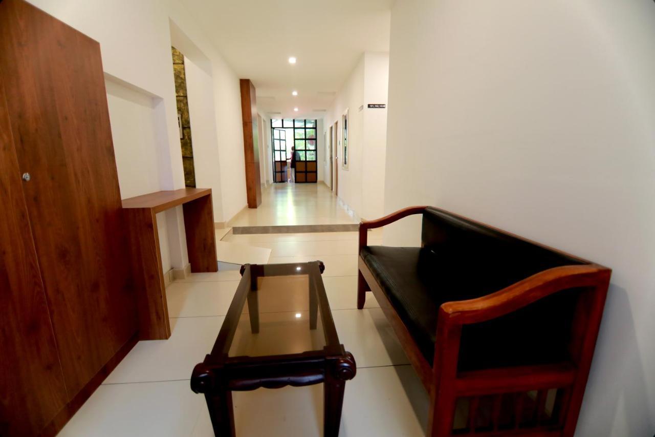 Remanika Regency Hotel Guruvayur Luaran gambar