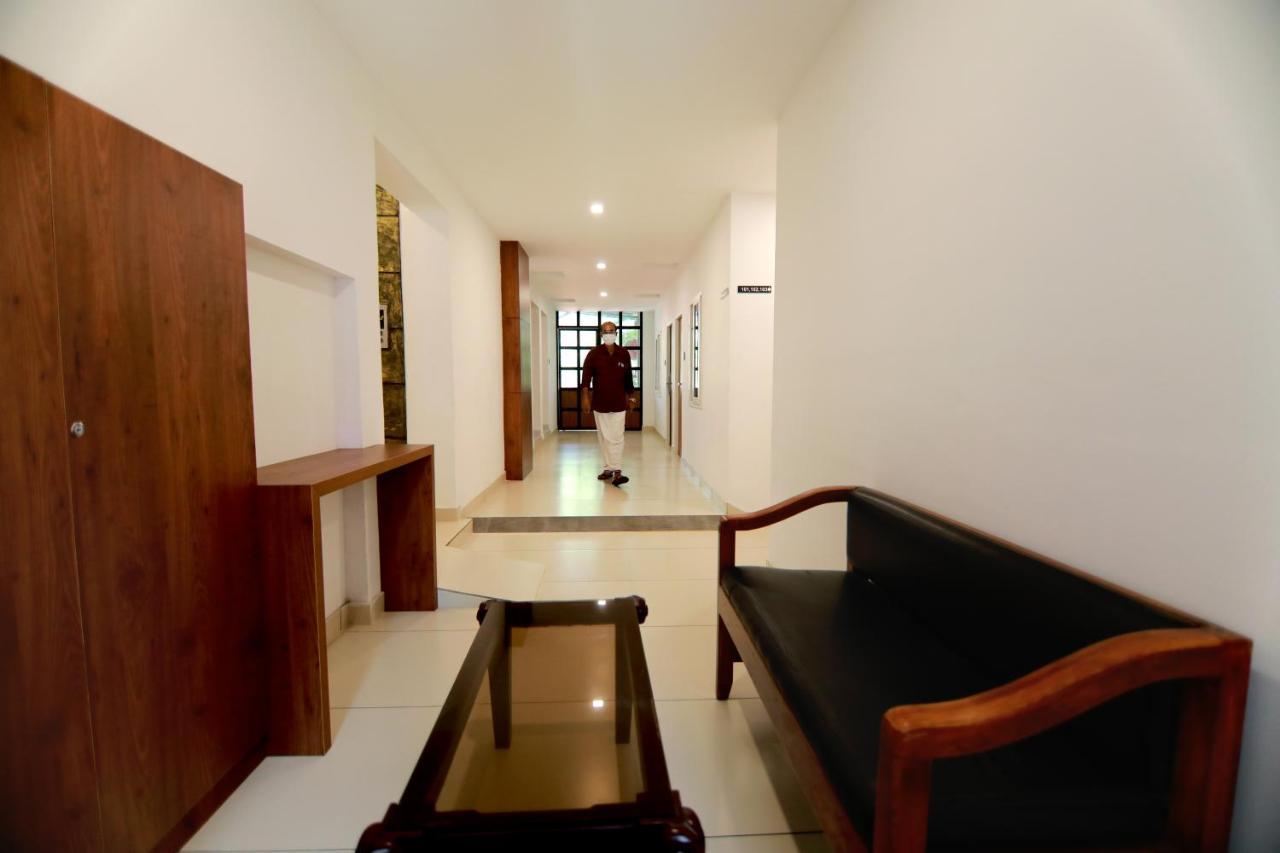 Remanika Regency Hotel Guruvayur Luaran gambar