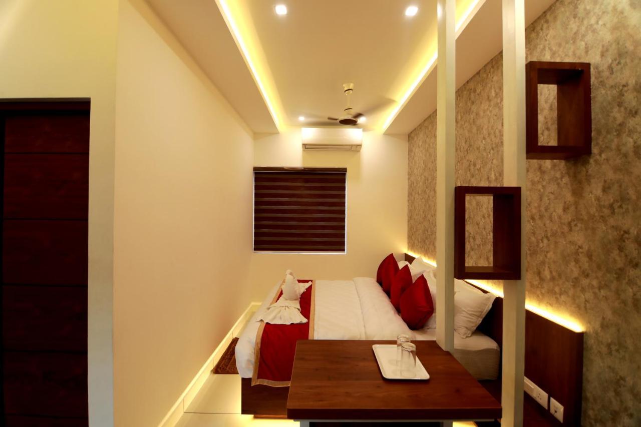 Remanika Regency Hotel Guruvayur Luaran gambar