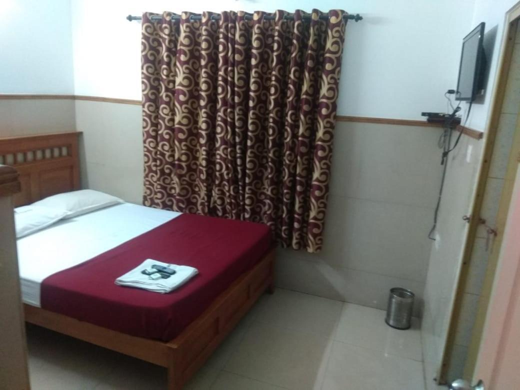 Remanika Regency Hotel Guruvayur Luaran gambar